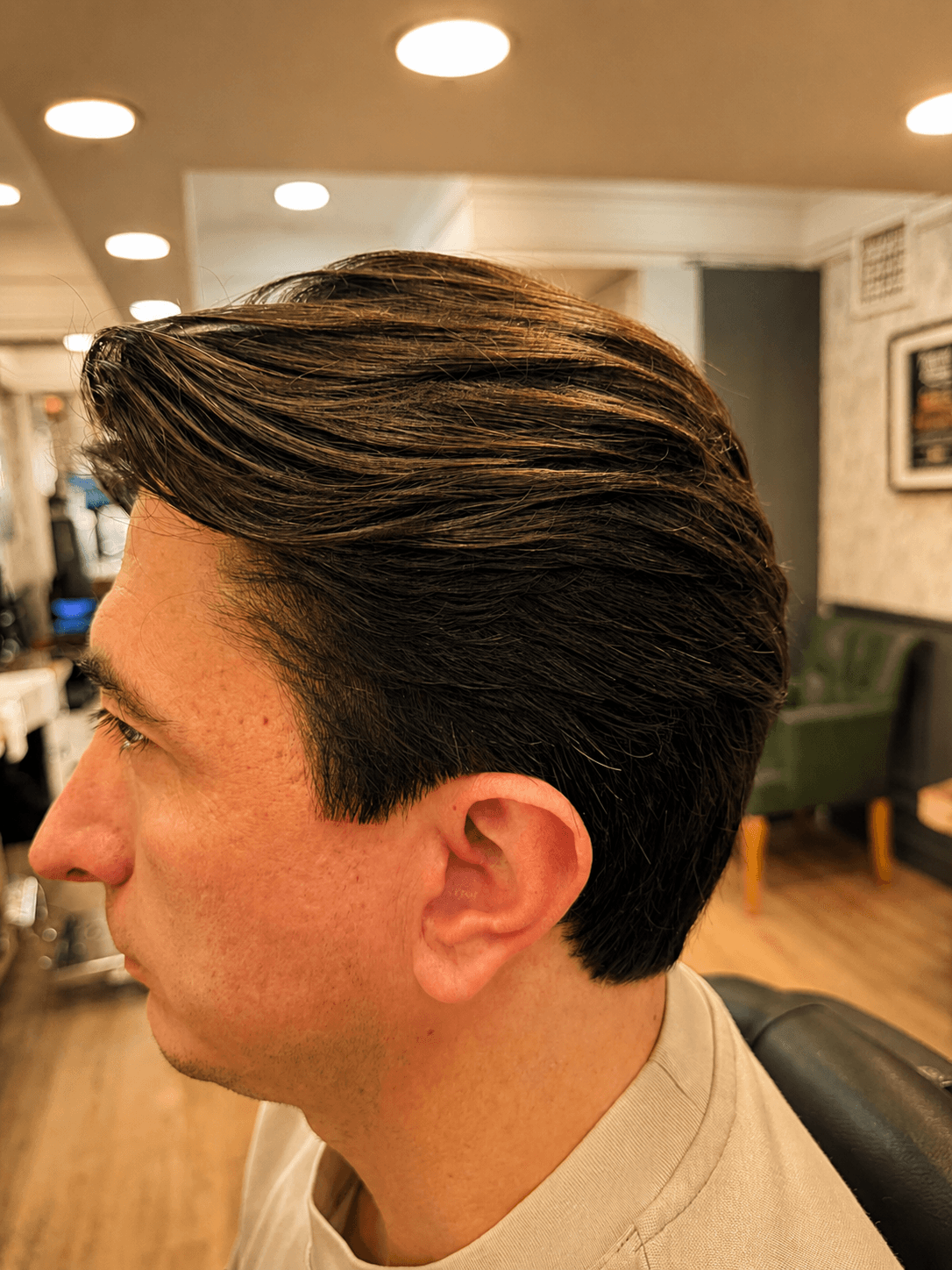Salon 135 work 24