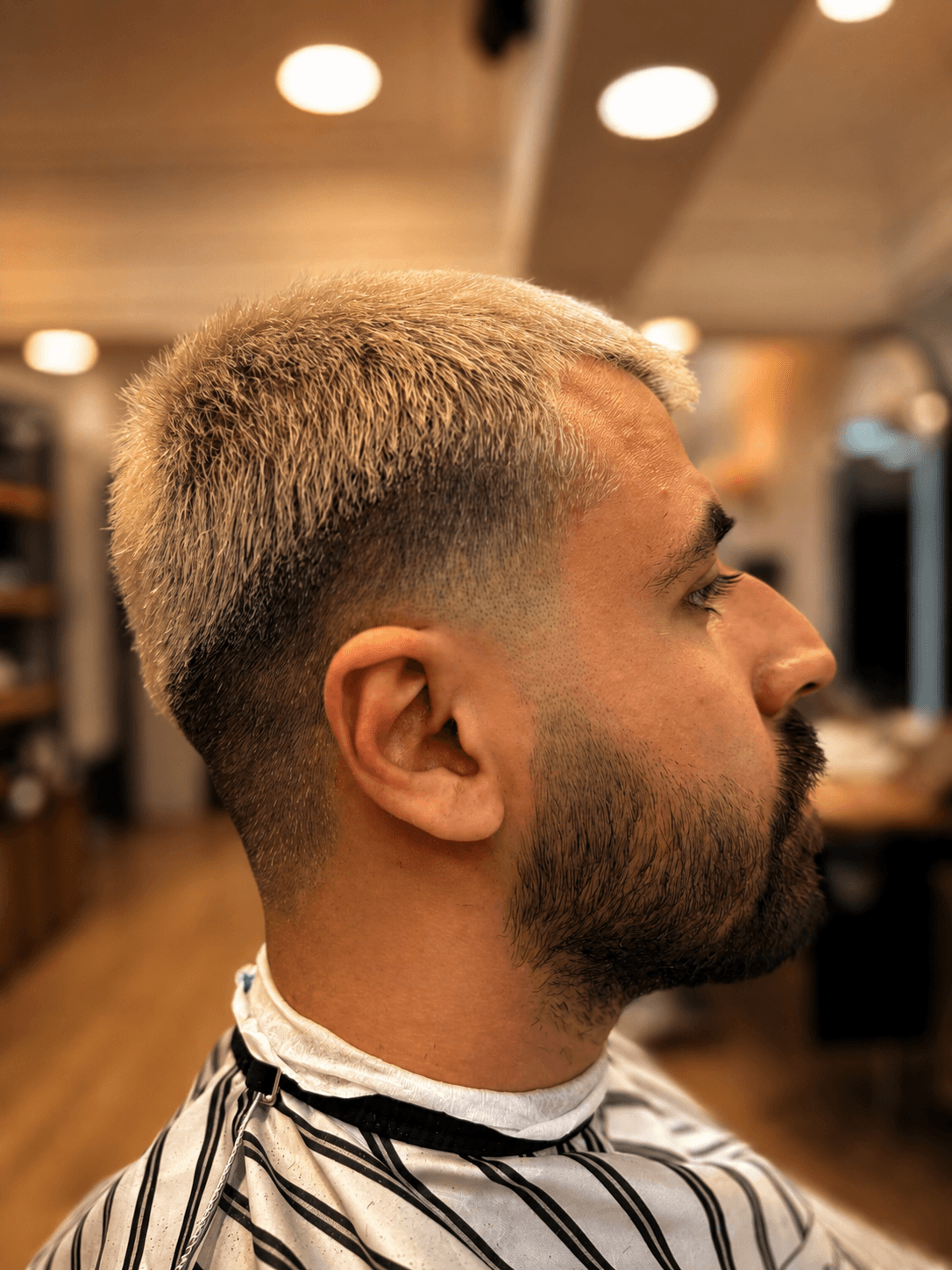 Salon 135 work 1